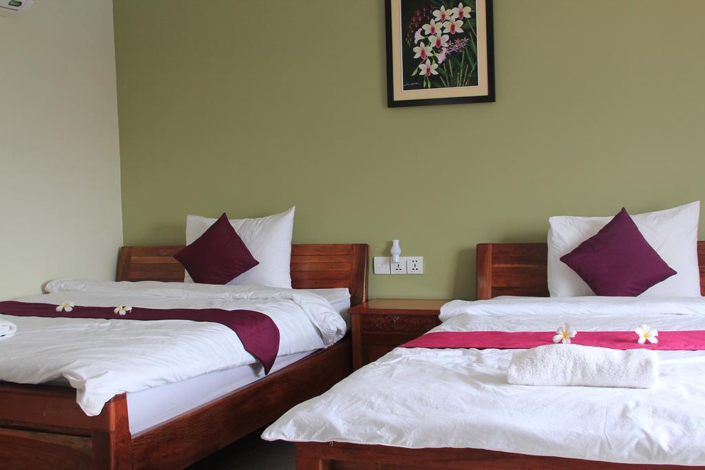 Neakru Guesthouse And Restaurant Kampot Eksteriør billede